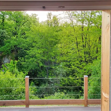 Loveroom Lavoux